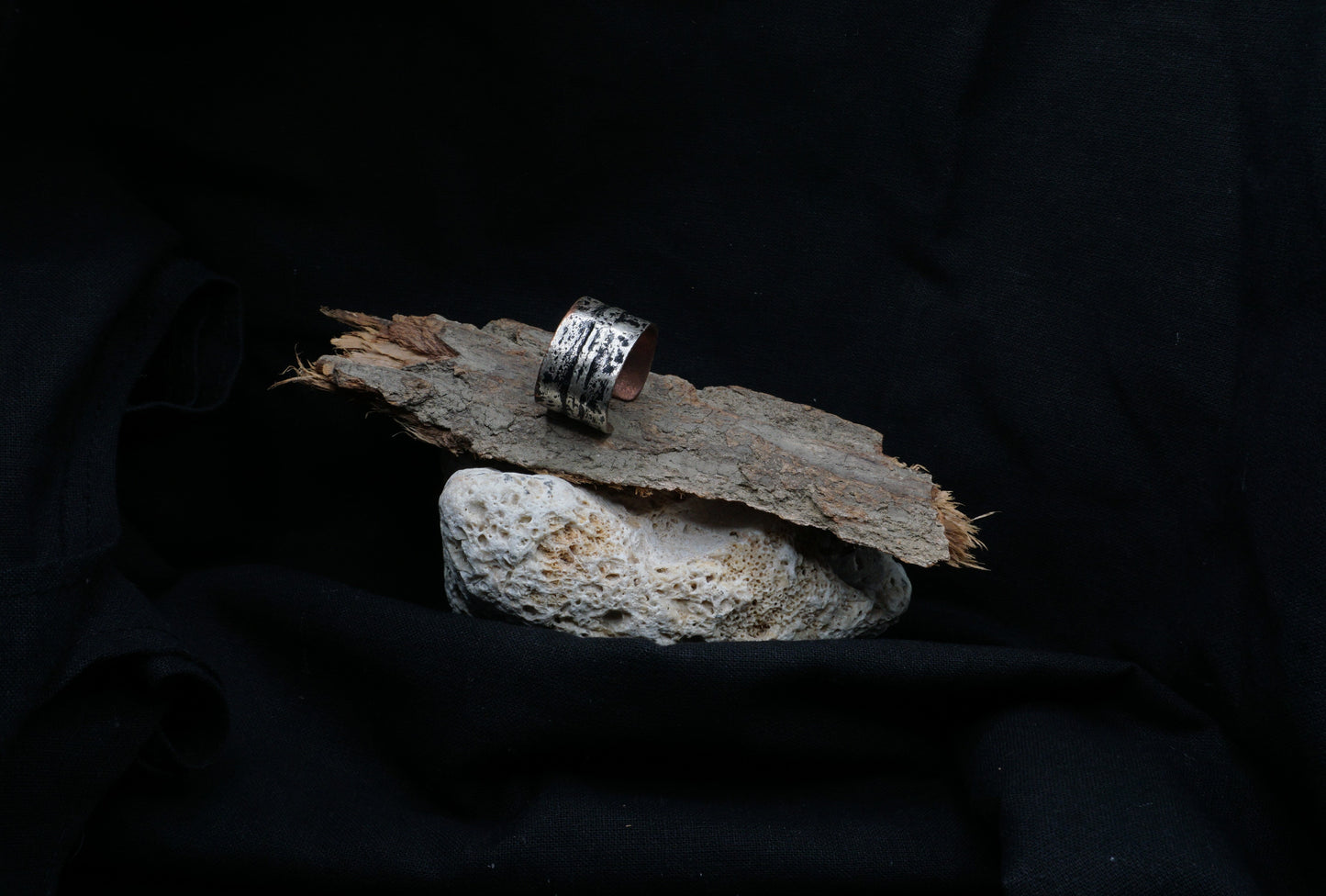 Hecate's Trace Ring / No.01