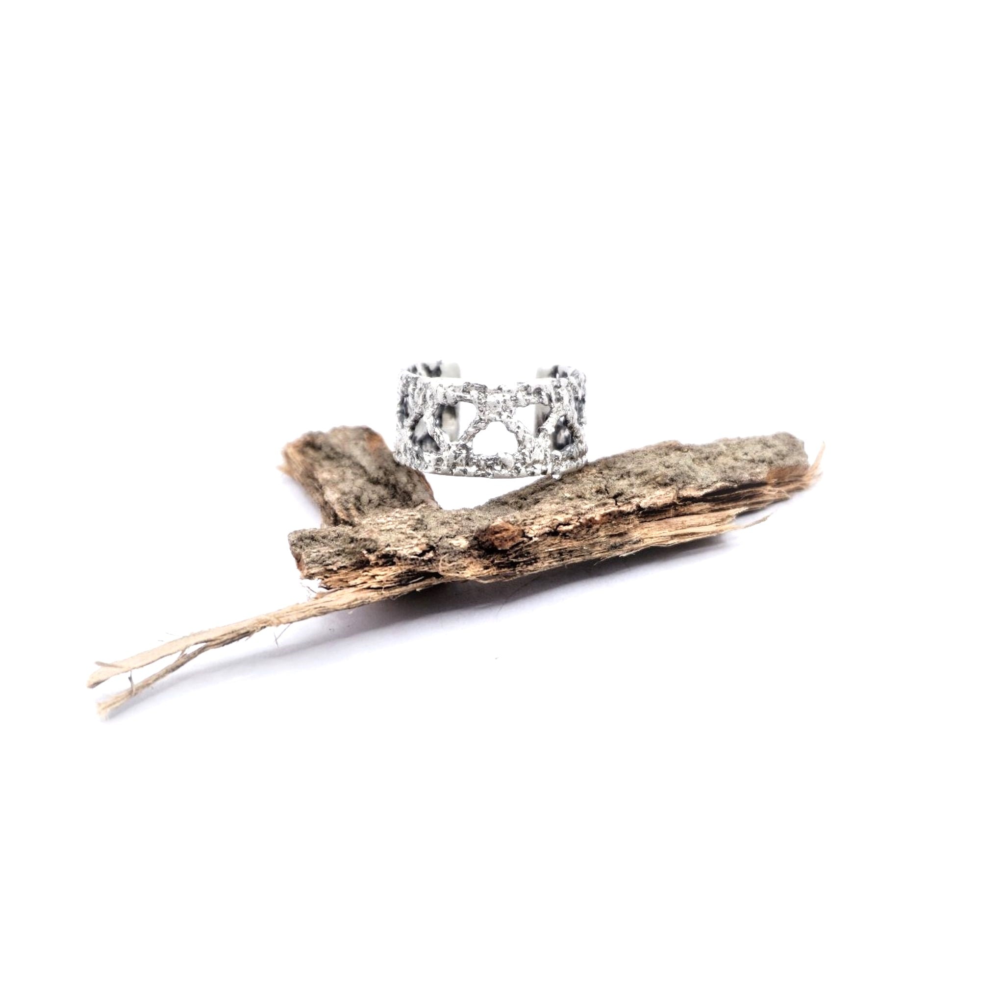 Classic Lace Texture Ring